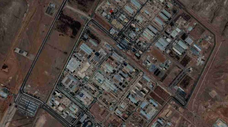 US and Israel Launch Coordinated Strikes on Iranian Nuclear Sites, Raising Regional Tensions