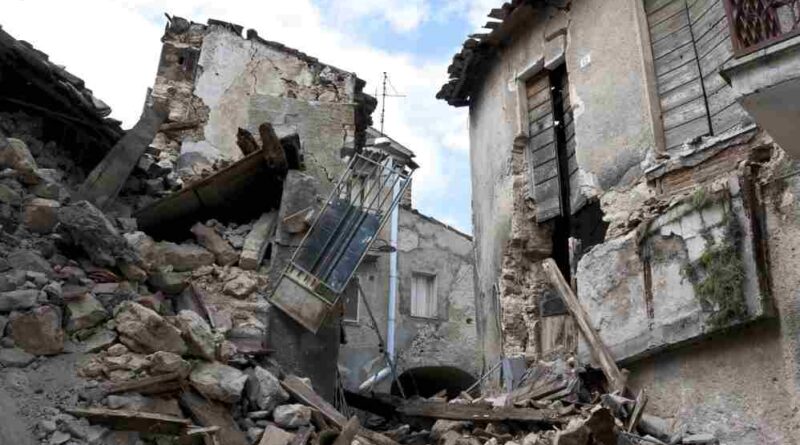 Massive Earthquake Near Russia Sparks Tsunami Warnings Across Pacific Here's What You Need to Know