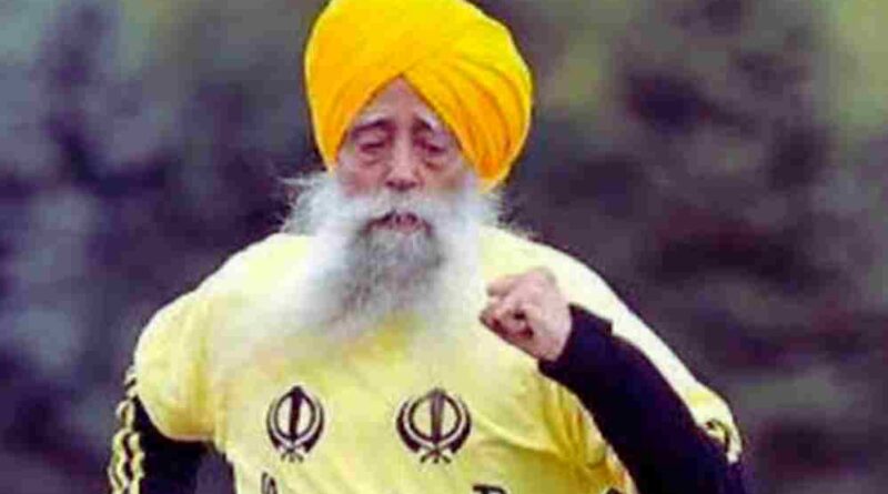 Moga Sculptor Immortalizes 113-Year-Old Running Legend Fauja Singh with Life-Like Statues